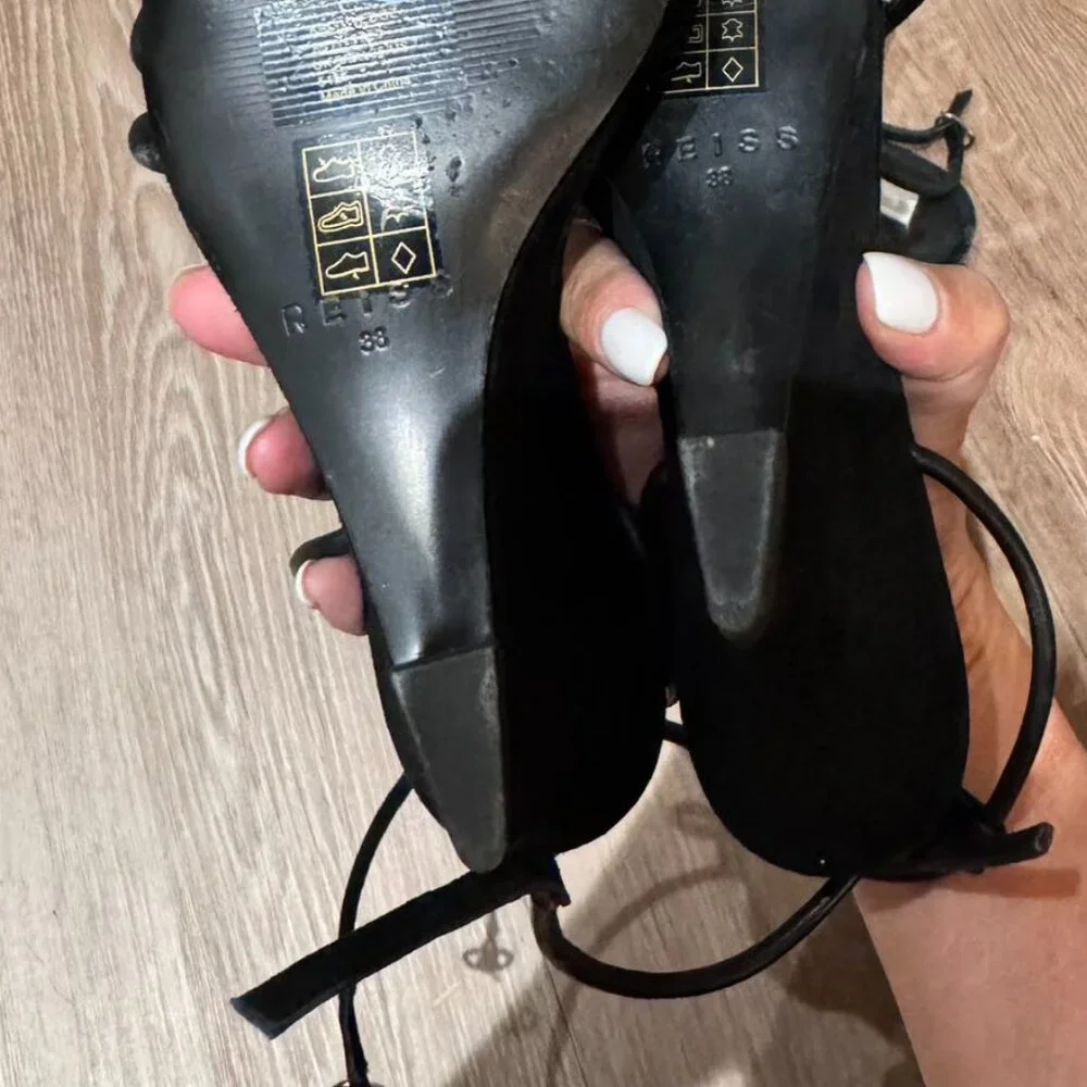 SAMPLE PIECES REISS Black Leather Kali Wedge Leather Strappy Wedge Sandal